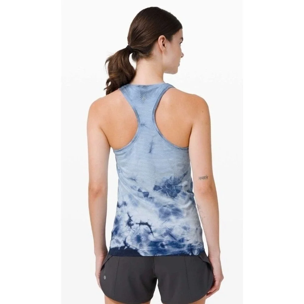 lululemon athletica this lululemon